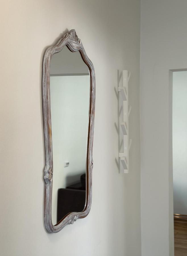 B Home Apartment For Rent Sarajevo Luaran gambar