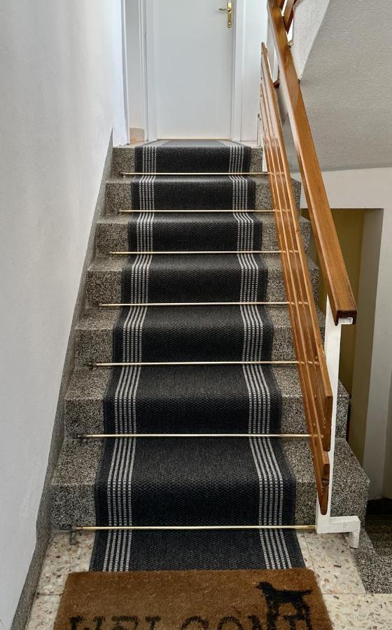 B Home Apartment For Rent Sarajevo Luaran gambar
